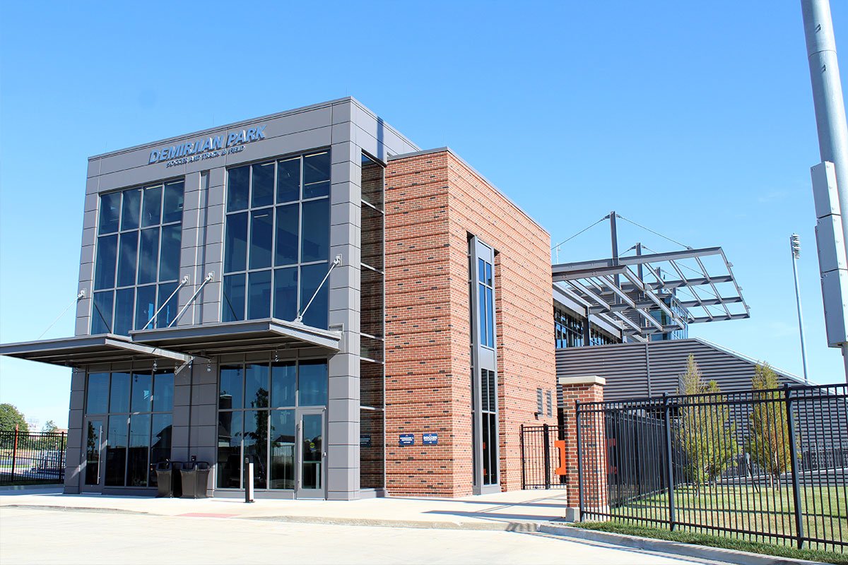 UIUCDemirjianParkFront